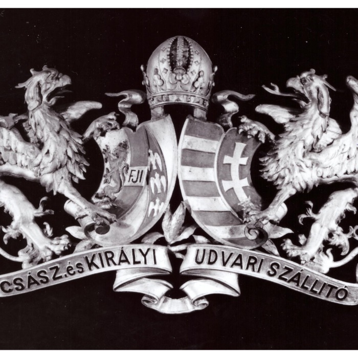 Új benzinkutat és shopot nyitott az Auchan